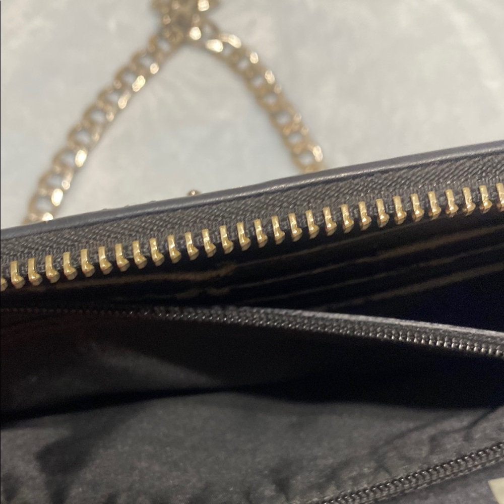 Coach Black Wallet with Distinctive Pattern and converter chain - Picture 8 of 13